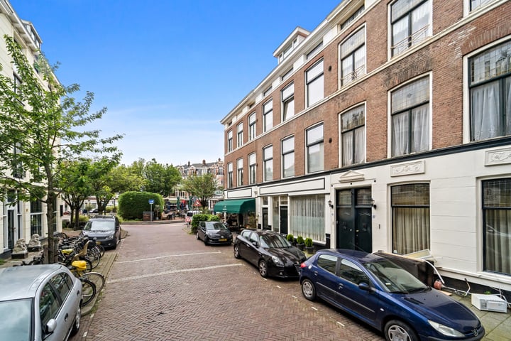 Bekijk foto 62 van Bazarstraat 44