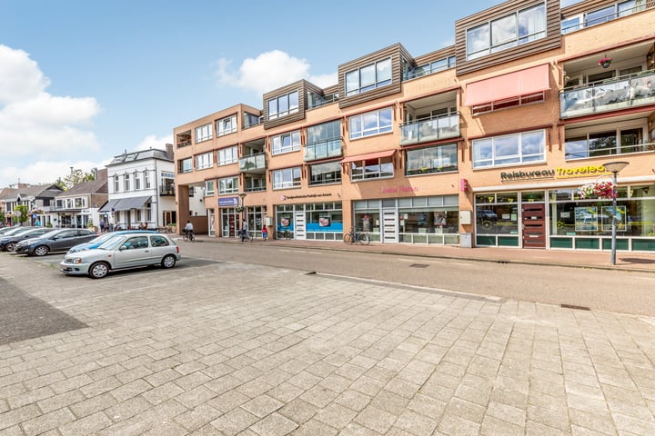 Bekijk foto 1 van Wielstraat 66