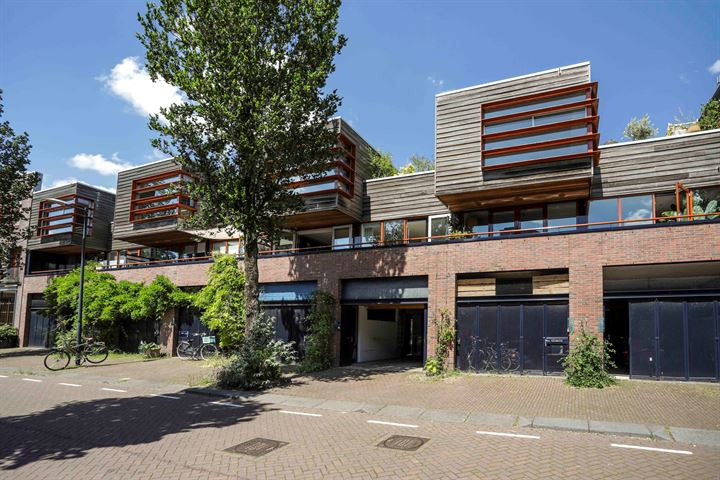 View photo 32 of J.F. van Hengelstraat 28