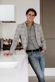 J. (Jop) van Dijk - Commercieel Medewerker