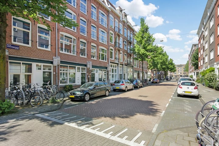 Foto 2 van Pieter Langendijkstraat 22-C