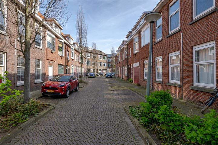 Bekijk foto 25 van Jan Steenstraat 27