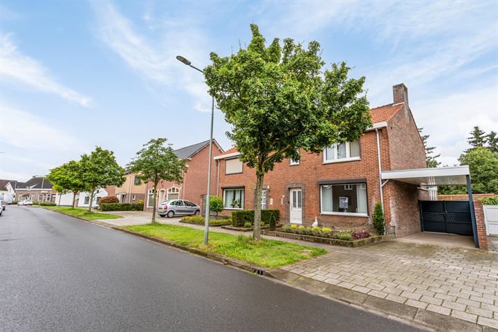 Bekijk foto 36 van Heerdstraat 18