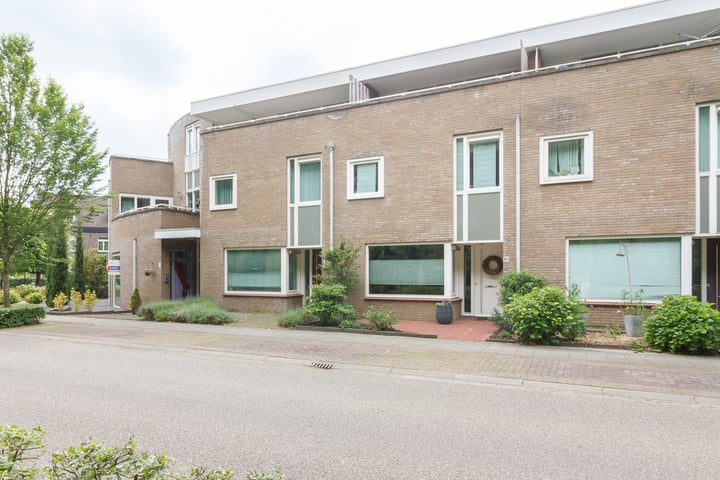 Bekijk foto 5 van Spoorstraat 86