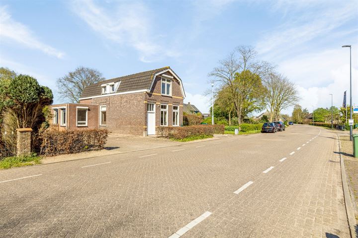 Bekijk foto 4 van Provincialeweg 157