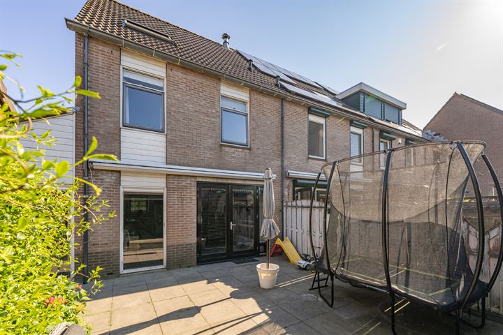 View photo 30 of Hopklaverstraat 2