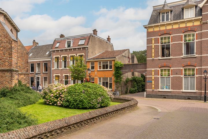 Bekijk foto 3 van Ridderstraat 208