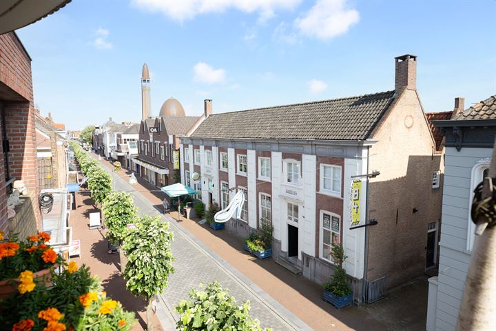 View photo 18 of Grotestraat 211-B