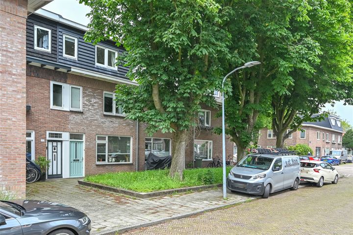 Bekijk foto 39 van Waalstraat 11