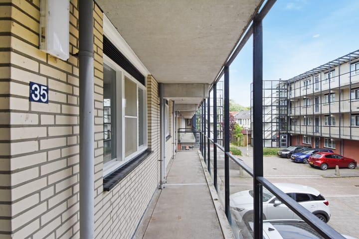 Foto 6 van Acaciazoom 35