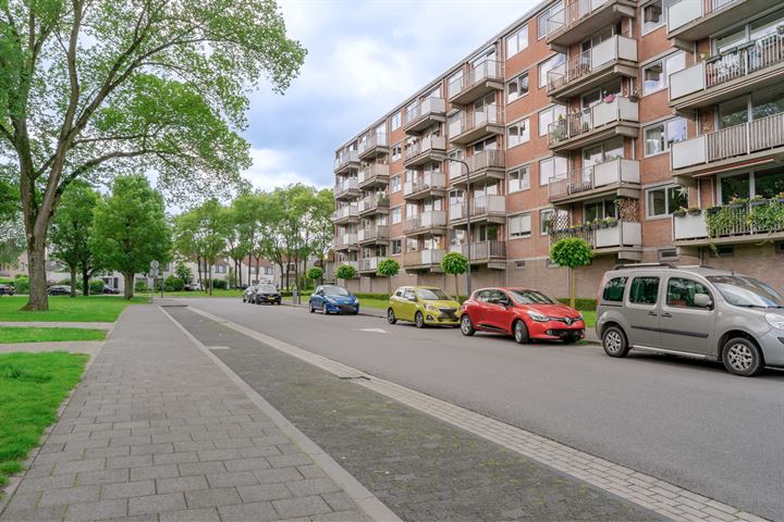 Bekijk foto 26 van Rijnauwenstraat 266