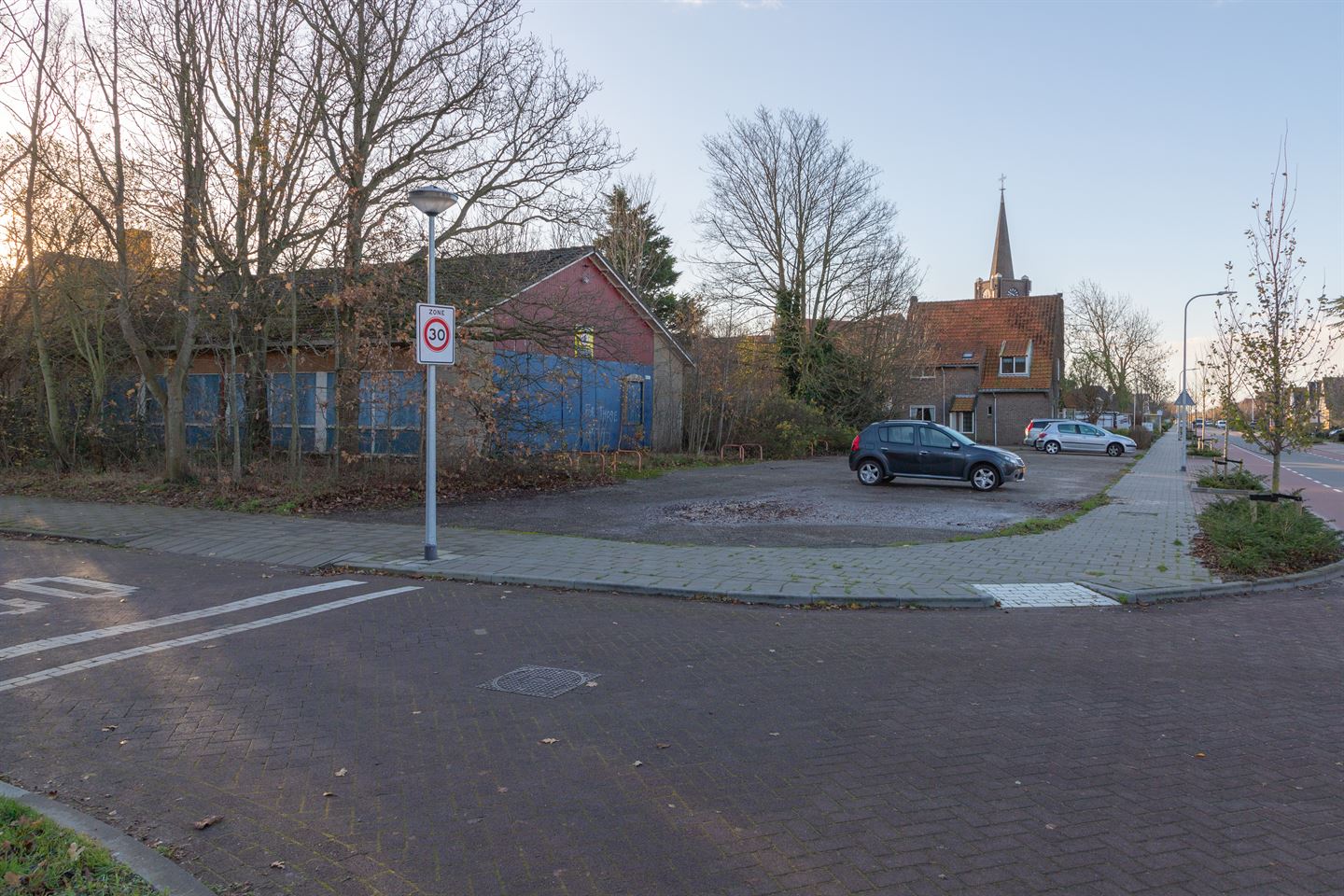 View photo 1 of Burgemeester Lovinkstraat 62-64