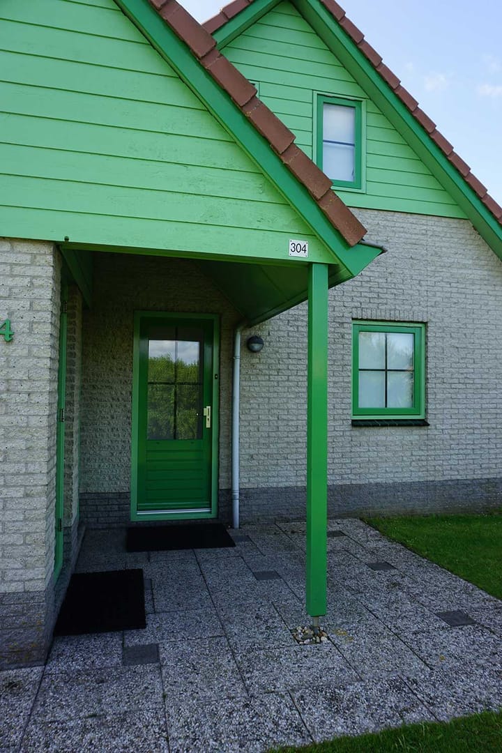 Photo 2 of Strandslag 304