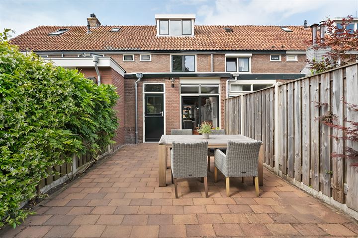 Bekijk foto 32 van Brinckerinckstraat 6