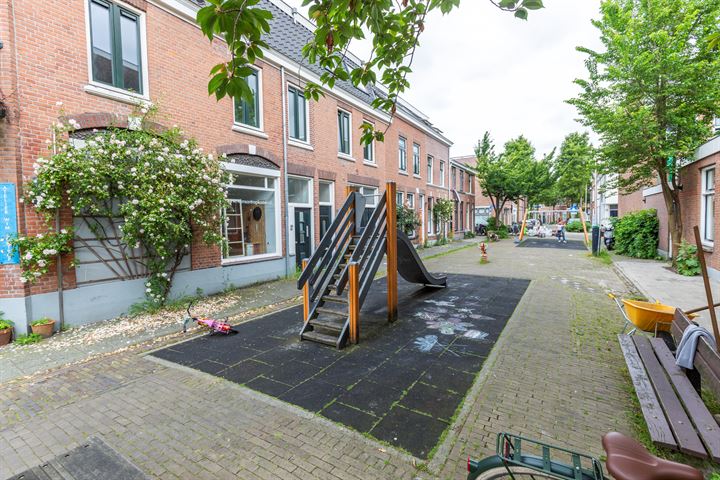 Bekijk foto 21 van Laurens Reaalstraat 3