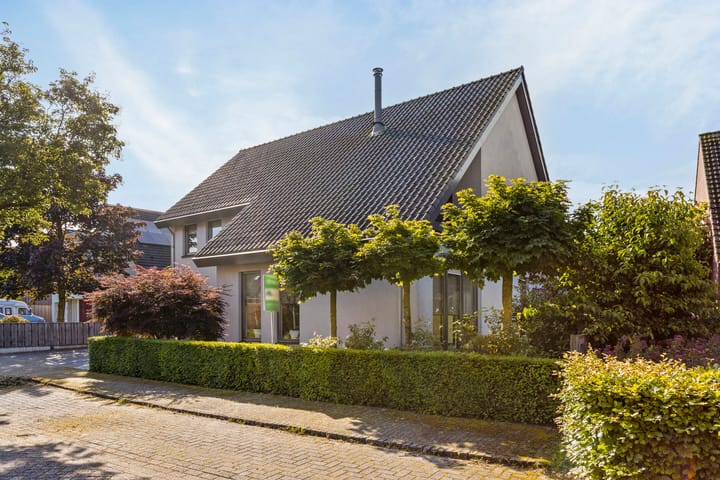 Foto 67 van Kaarsenmaker 12