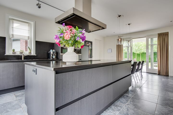 Photo 20 of Stationsstraat 81