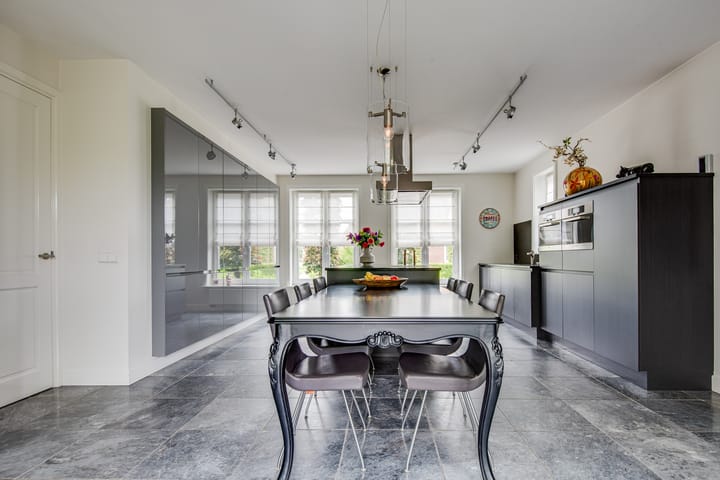 Photo 22 of Stationsstraat 81