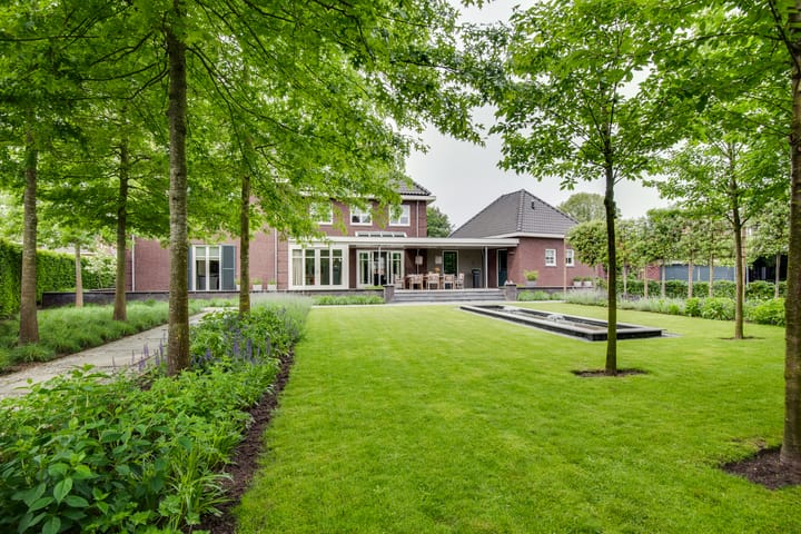 Photo 40 of Stationsstraat 81