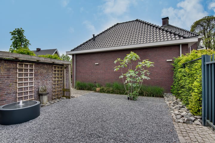 Photo 51 of Stationsstraat 81