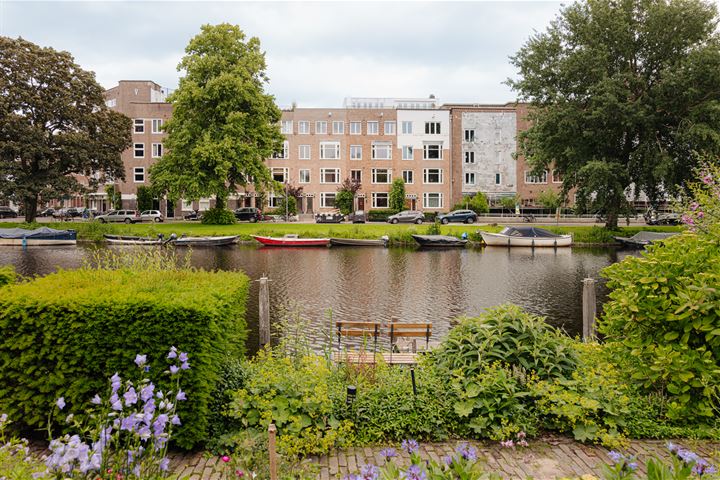 Bekijk foto 23 van Dijsselhofplantsoen 12