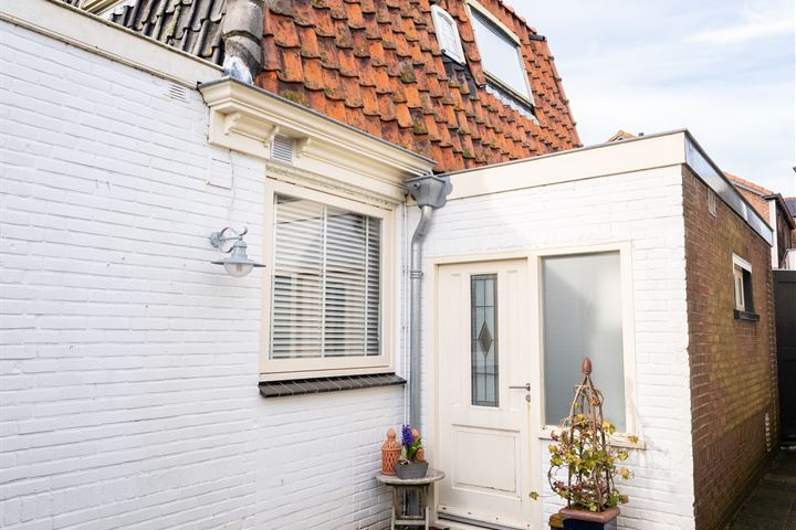 Bekijk foto 42 van Molenstraat 21