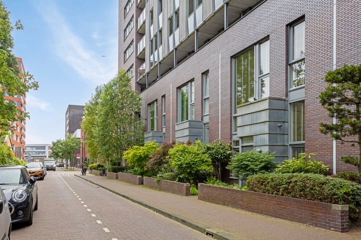 Bekijk foto 3 van Friesestraat 63