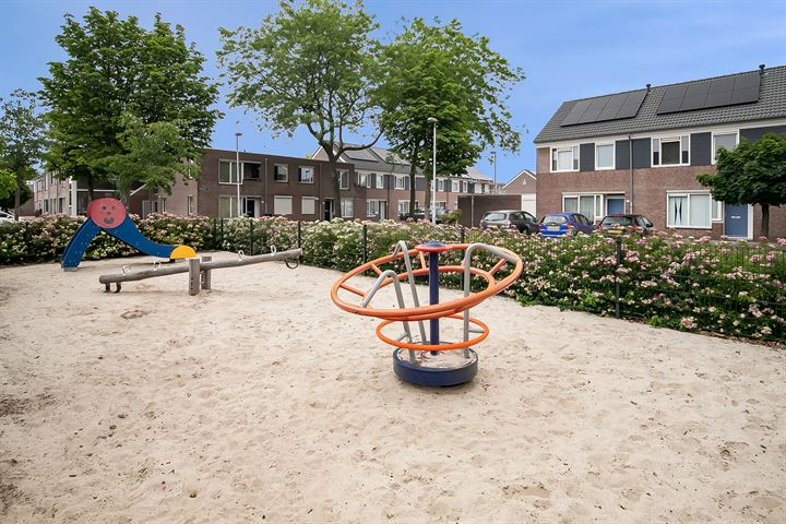 Bekijk foto 41 van Tjalkstraat 29