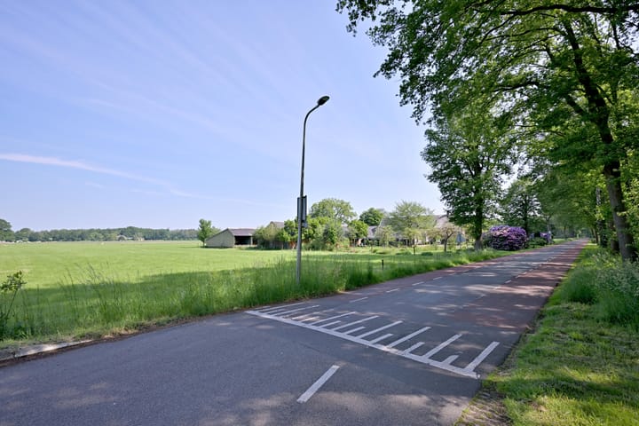 Foto 45 van Looërmark 68