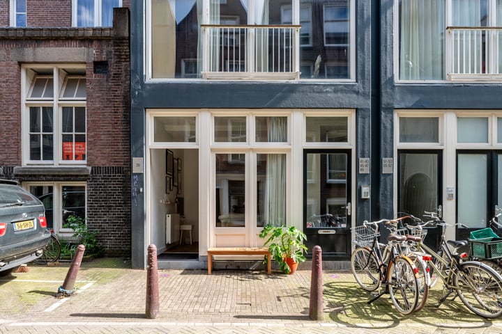 View photo 20 of Anjeliersstraat 39