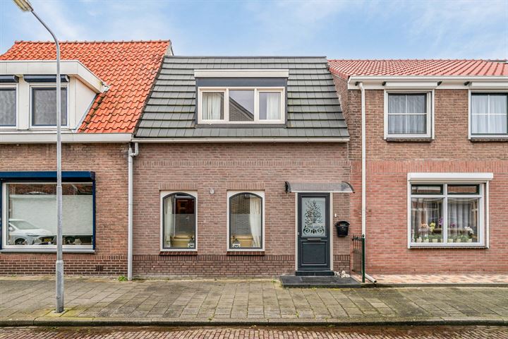 Bekijk foto 1 van Achterstraat 36