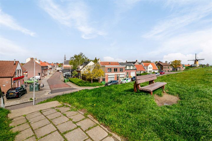 View photo 43 of Achterstraat 36