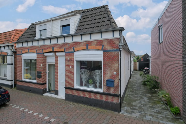 Bekijk foto 1 van Ootmarsumsestraat 309