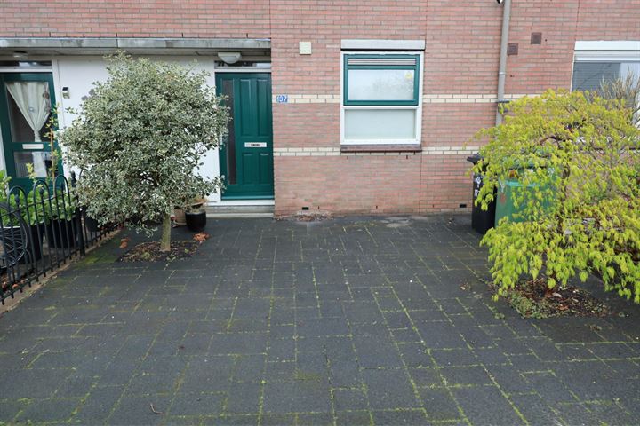 View photo 2 of Geel-groenlaan 137