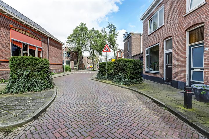 Bekijk foto 1 van Oosterstraat 34