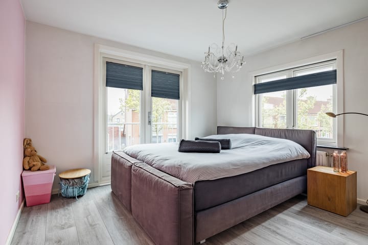 Foto 44 van Van Gaverenlaan 11