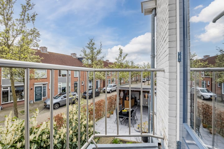 Foto 51 van Van Gaverenlaan 11