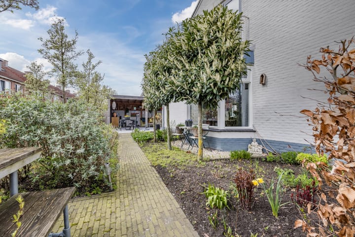 Foto 58 van Van Gaverenlaan 11