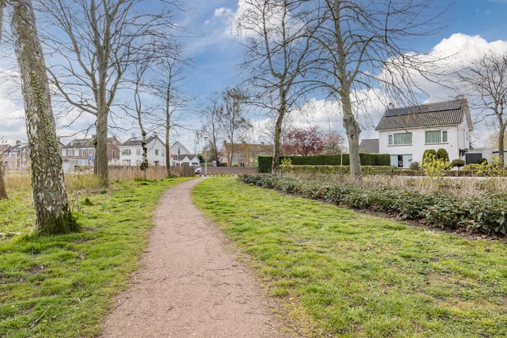 Foto 63 van Van Gaverenlaan 11