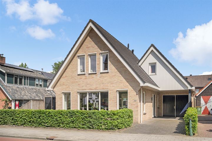 Bekijk foto 1 van Molenstraat 22