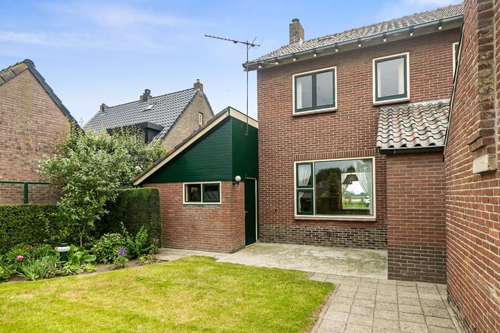 Bekijk foto 36 van Dorpsweg 106-A