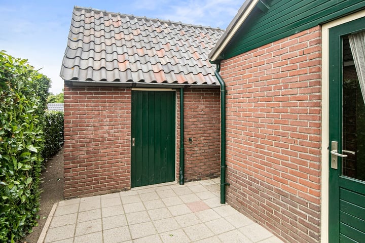 Bekijk foto 37 van Dorpsweg 106-A