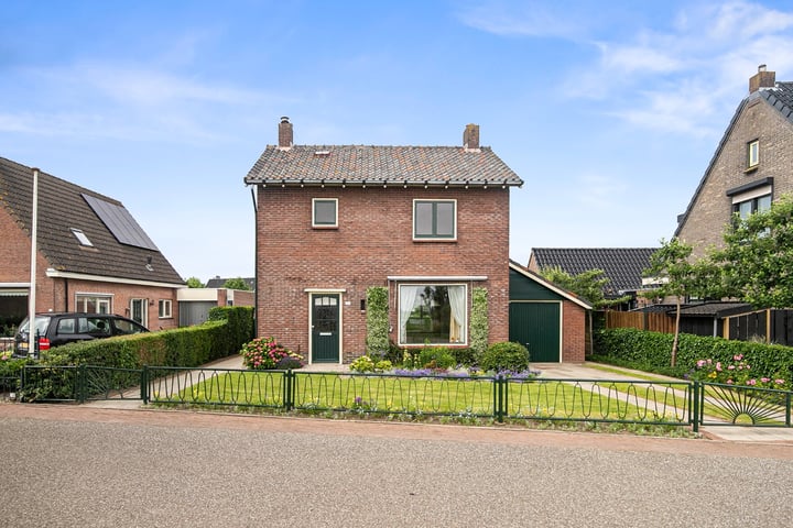 Bekijk foto 42 van Dorpsweg 106-A