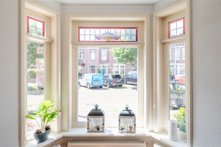 Bekijk foto 14 van Huygensstraat 9