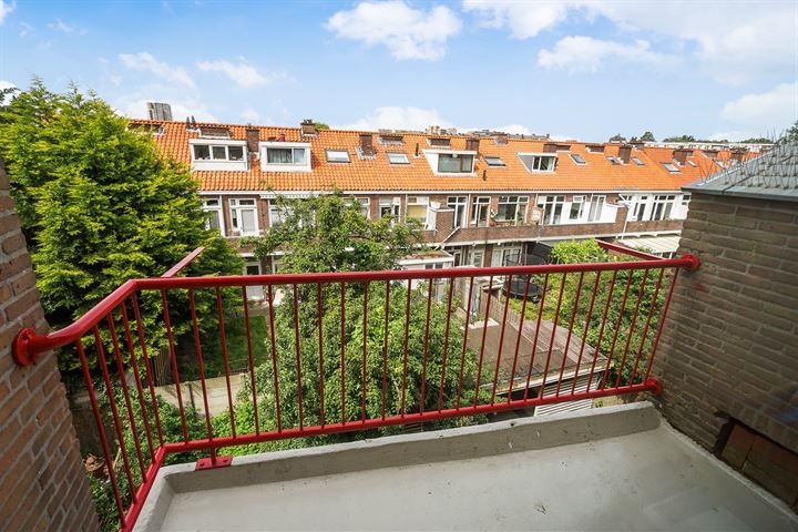 View photo 16 of Woudenbergstraat 115