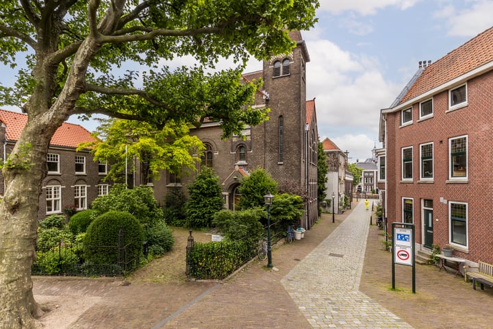 View photo 37 of Walvisstraat 2-D