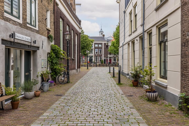 View photo 38 of Walvisstraat 2-D