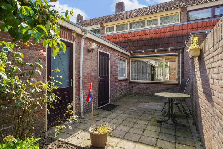 Bekijk foto 22 van Pelikaanstraat 19