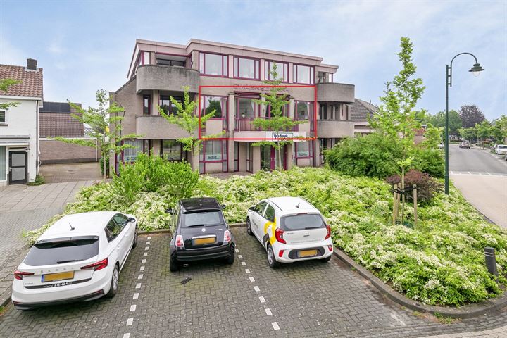 Bekijk foto 18 van Oosteinde 135-B