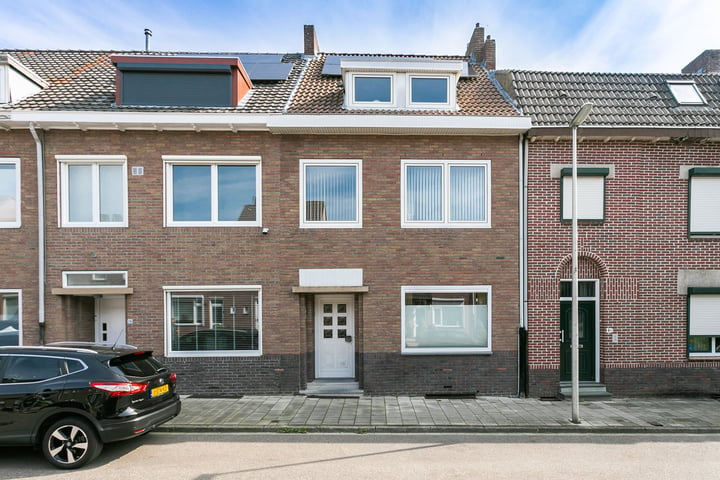 Bekijk foto 1 van Gravenstraat 14